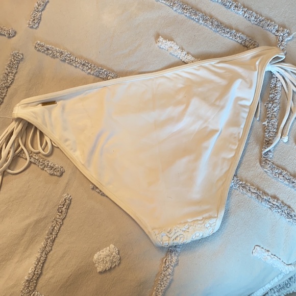 Victoria secret bikini bottom - Picture 3 of 4